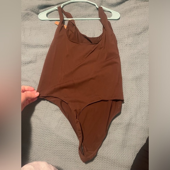 Fits Everybody Square-Neck Bodysuit - Picture 4 of 5